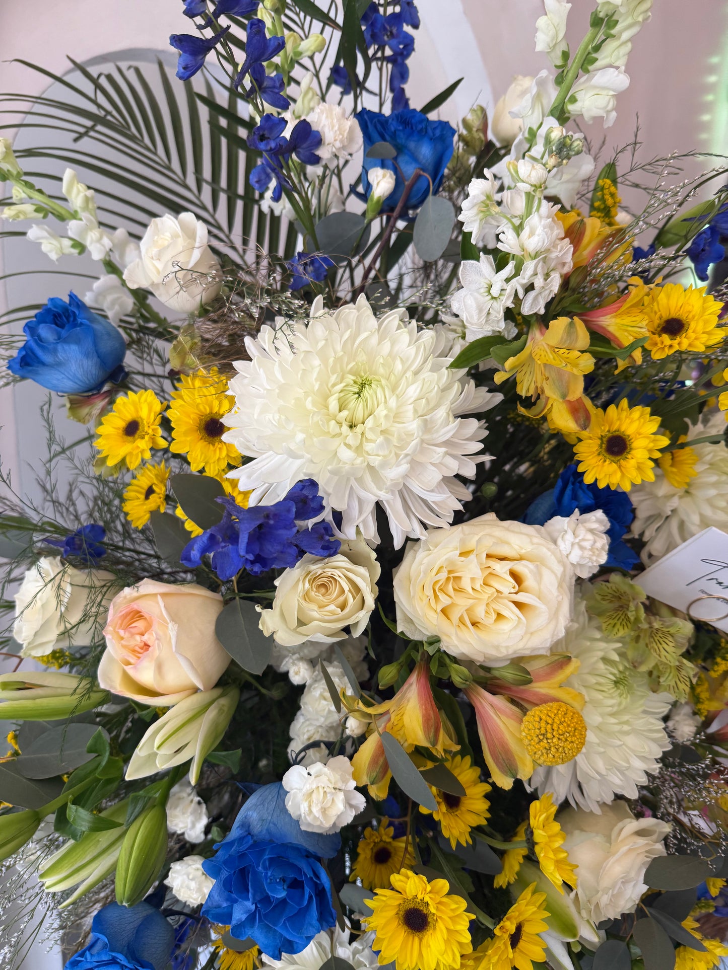 Serene Skies Standing Spray