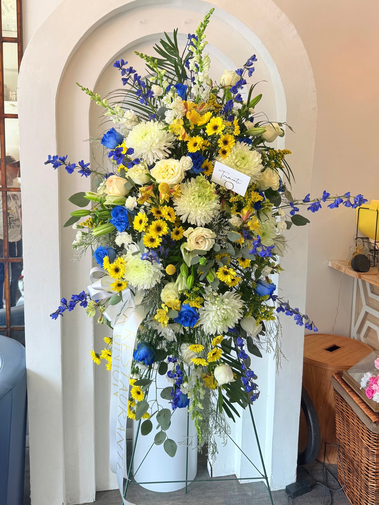 Serene Skies Standing Spray