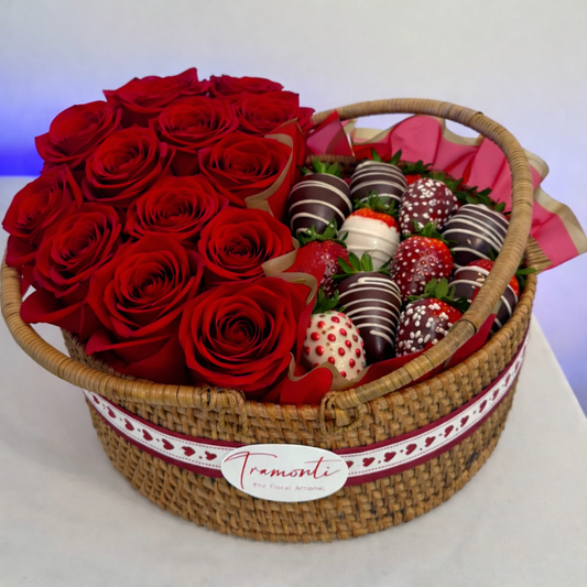 Roses & Sweet Temptation